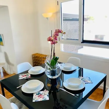 Mango Tatil Evi Tías